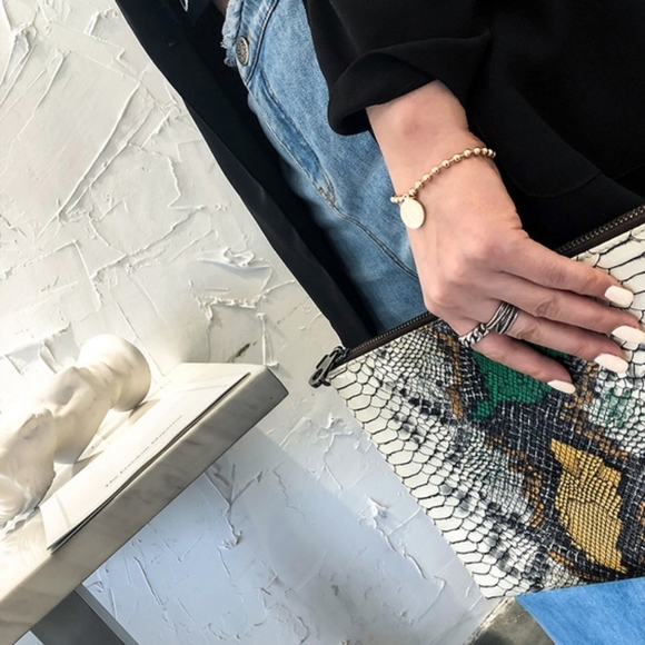 Baroque Gold Tag Medallion Beaded Bracelet - Picture 3 of 5